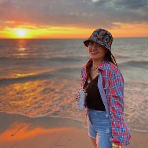 Meet your Posher, Kristin